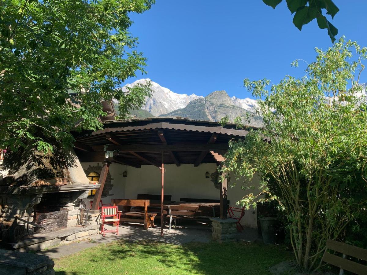 Ferienwohnung Hameau De Jadis Pré-Saint-Didier Exterior foto
