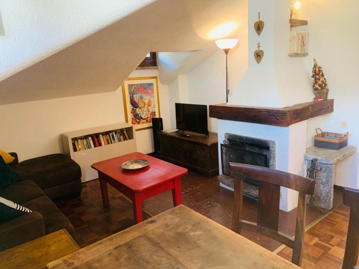 Ferienwohnung Hameau De Jadis Pré-Saint-Didier Exterior foto