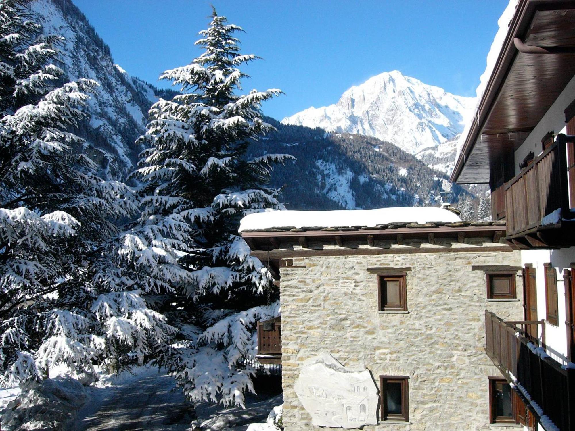 Ferienwohnung Hameau De Jadis Pré-Saint-Didier Exterior foto