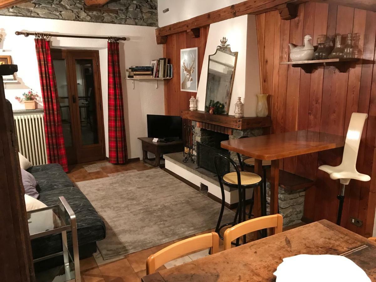 Ferienwohnung Hameau De Jadis Pré-Saint-Didier Exterior foto