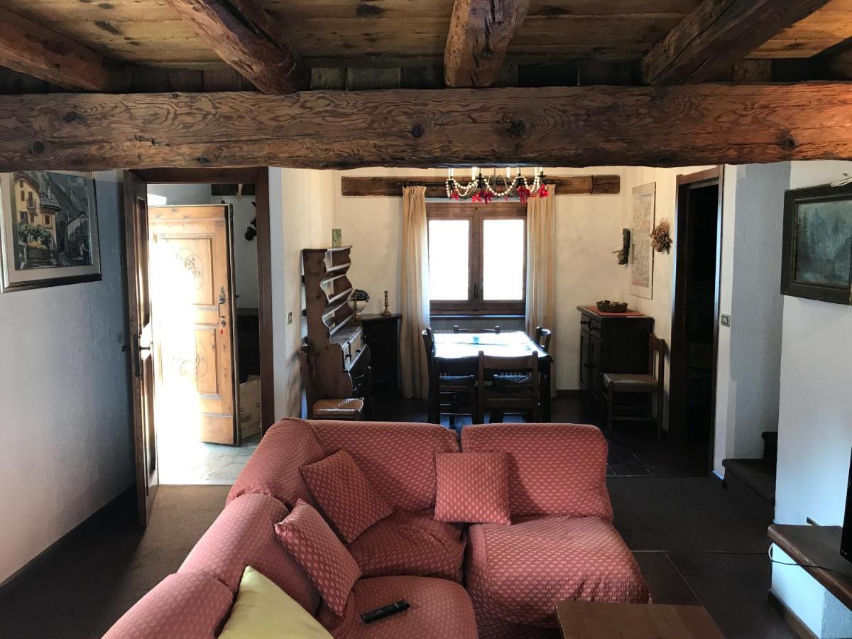 Ferienwohnung Hameau De Jadis Pré-Saint-Didier Exterior foto